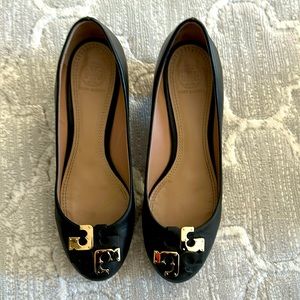 Tory Burch Black Leather heels Size 8.5